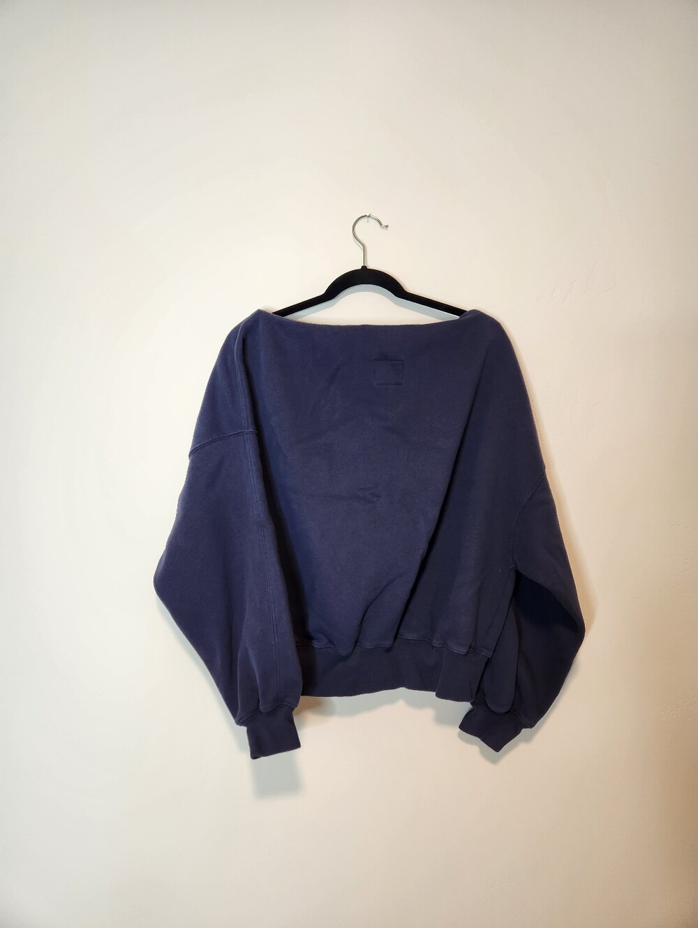 Abercrombie & Fitch Sunday Slash Top Size Large - Picture 2 of 6